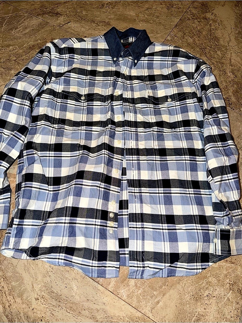 Roper Plaid Button Down in Blue & White Like New